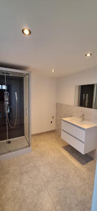 The 16Th Century 2Br Apartment In The City Center Anvers Exterior foto